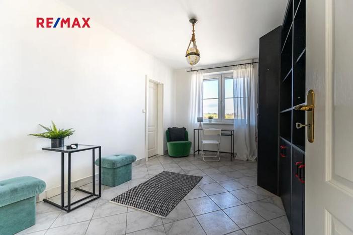 Prodej bytu 6+kk a větší, Střelice, Ant. Smutného, 235 m2