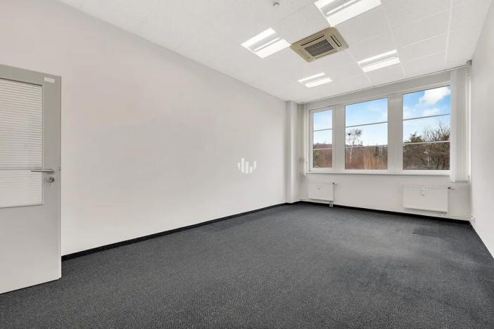 Pronájem kanceláře, Praha - Jinonice, Pekařská, 445 m2