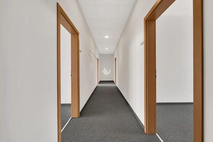 Pronájem kanceláře, Praha - Jinonice, Pekařská, 445 m2