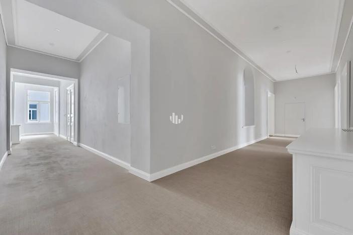 Pronájem kanceláře, Praha - Nové Město, Vodičkova, 384 m2