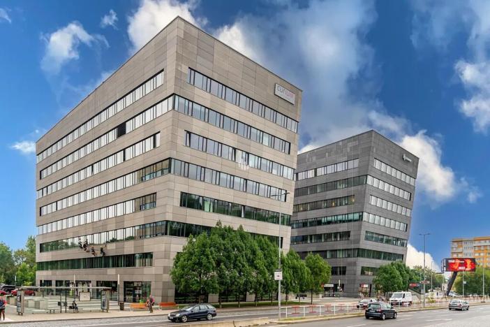 Pronájem kanceláře, Praha - Prosek, Prosecká, 300 m2