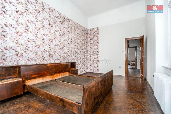 Prodej činžovního domu, Křinec, Tyršova, 630 m2