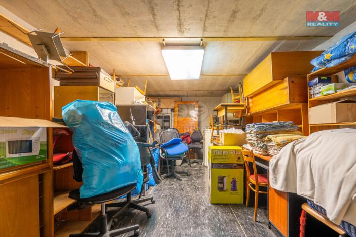 Prodej činžovního domu, Křinec, Tyršova, 630 m2