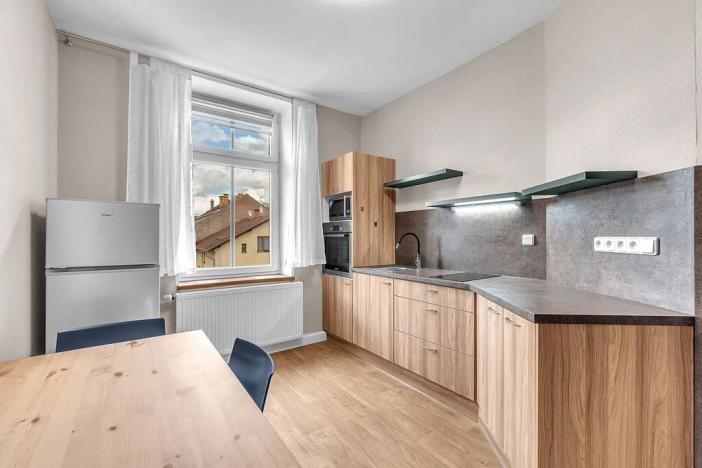 Pronájem bytu 1+kk, Trutnov, Voletinská, 37 m2