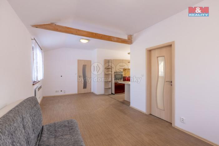 Prodej pozemku pro bydlení, Jesenice, Průmyslová, 700 m2