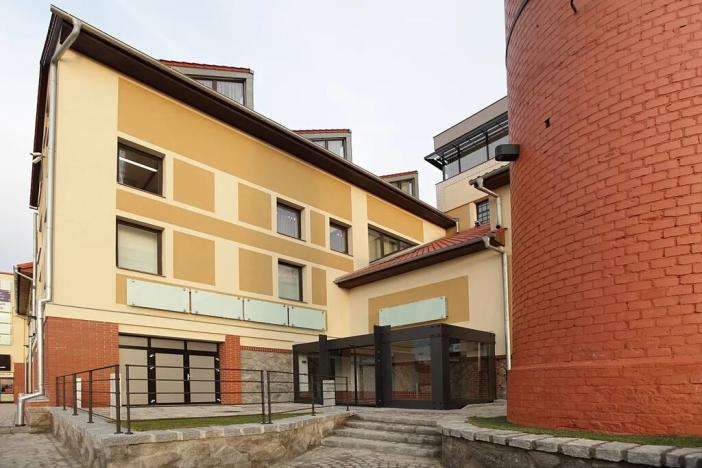 Pronájem obchodního prostoru, Říčany, Barákova, 108 m2