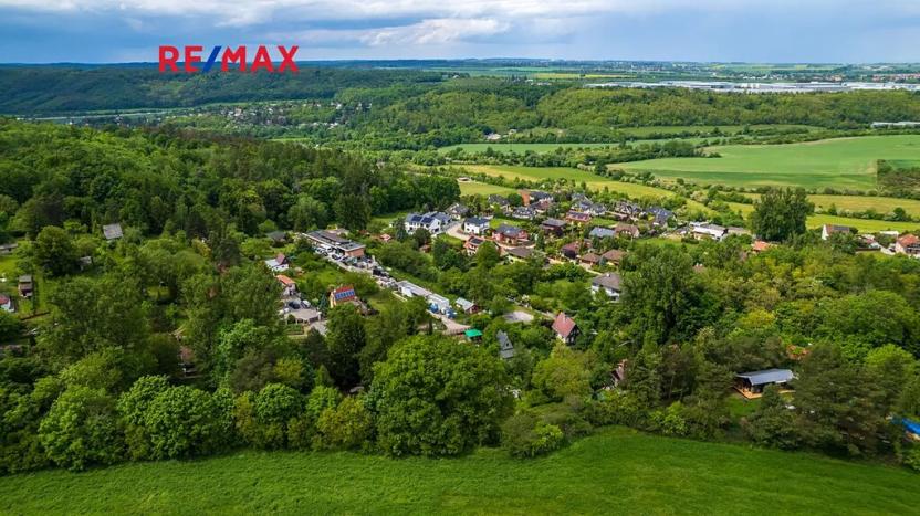 Prodej pozemku pro bydlení, Mezouň, 1053 m2