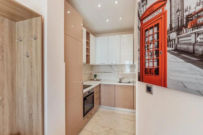 Prodej bytu 3+kk, Tivat, Černá Hora, 64 m2