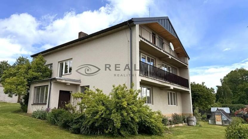 Prodej rodinného domu, Střížov, 241 m2