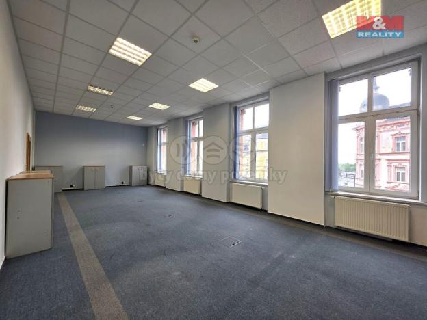 Pronájem kanceláře, Cheb, Májová, 19 m2