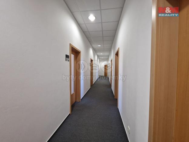 Pronájem kanceláře, Cheb, Májová, 19 m2