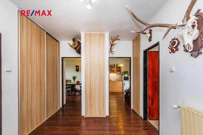 Prodej rodinného domu, Mokrovraty, 290 m2