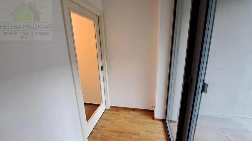 Pronájem kanceláře, Ostrava, Muzejní, 68 m2