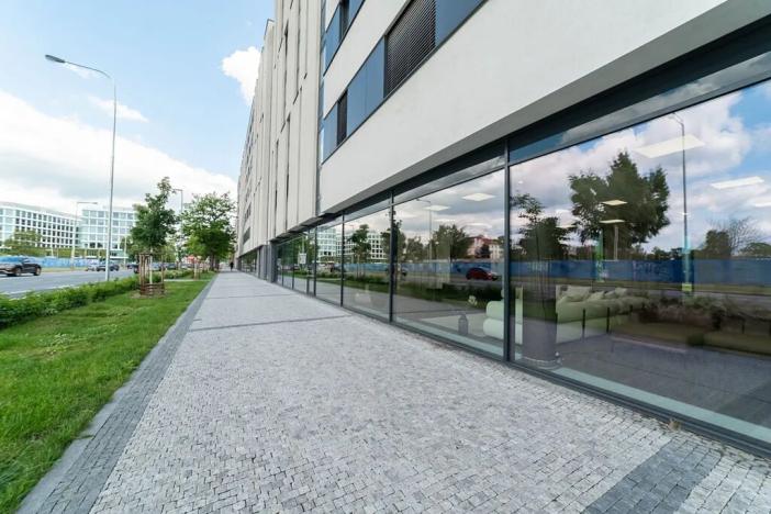Pronájem obchodního prostoru, Praha - Holešovice, Argentinská, 151 m2