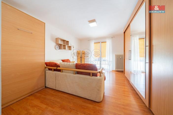 Pronájem bytu 1+1, Horní Slavkov, Dlouhá, 49 m2