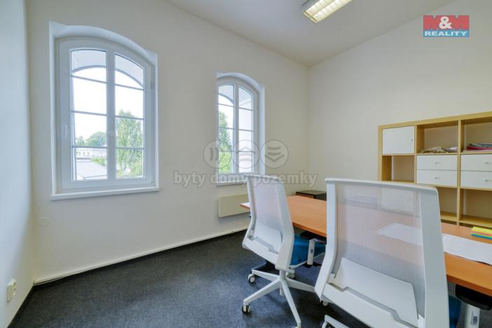 Pronájem kanceláře, Mariánské Lázně - Úšovice, U Mlékárny, 77 m2