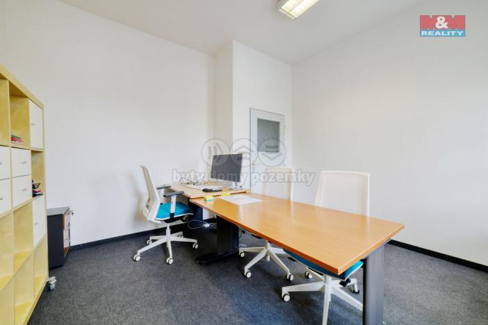 Pronájem kanceláře, Mariánské Lázně - Úšovice, U Mlékárny, 77 m2