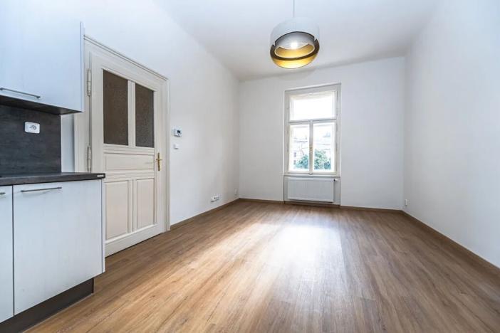 Pronájem bytu 2+kk, Praha - Nové Město, Lípová, 58 m2