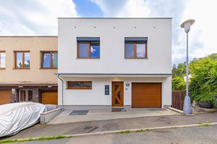 Prodej rodinného domu, Brno, Zavřená, 200 m2