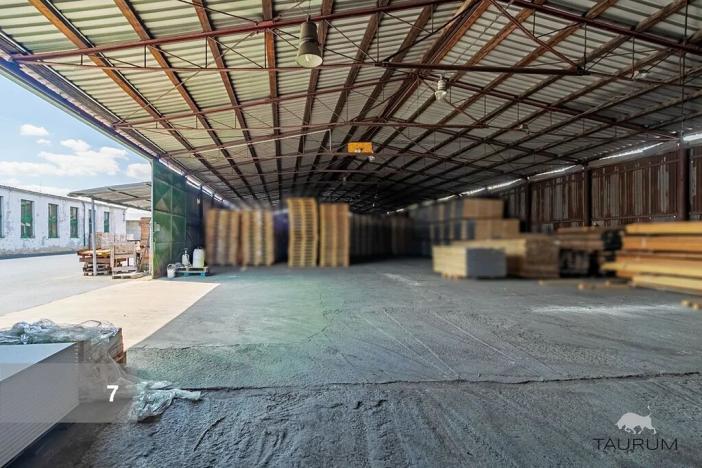 Prodej výrobních prostor, Zákupy, Nádražní, 21066 m2