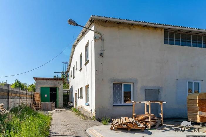 Prodej výrobních prostor, Vojkovice, 12027 m2