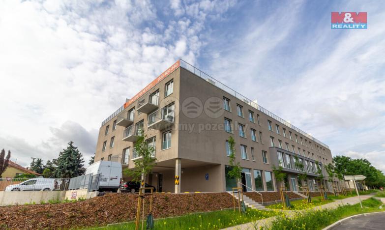 Pronájem bytu 1+kk, Praha, Českobrodská, 36 m2