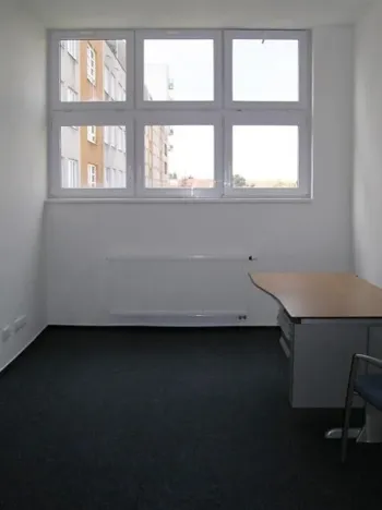 Pronájem kanceláře, Praha - Stodůlky, Bellušova, 18 m2