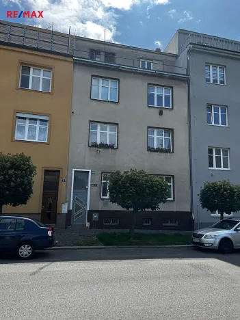 Pronájem bytu 2+1, Slaný, Navrátilova, 56 m2