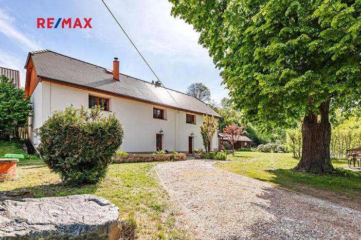 Prodej rodinného domu, Zbiroh, 180 m2