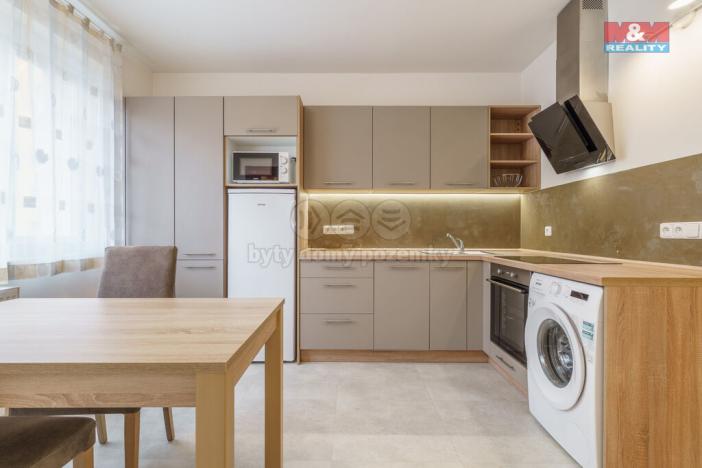 Pronájem bytu 1+1, Karlovy Vary - Drahovice, Úvalská, 35 m2