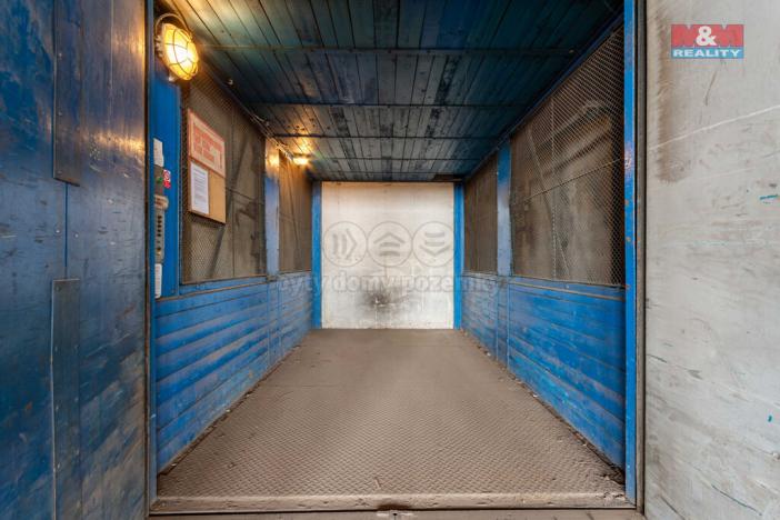 Pronájem výrobních prostor, Ostrava, 12000 m2