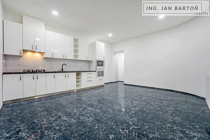 Prodej bytu 3+kk, Jihlava, Kollárova, 86 m2