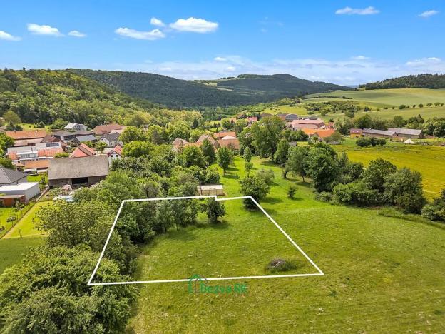 Prodej pozemku pro bydlení, Králův Dvůr, 1126 m2