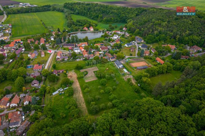 Prodej pozemku pro bydlení, Brloh, 4508 m2