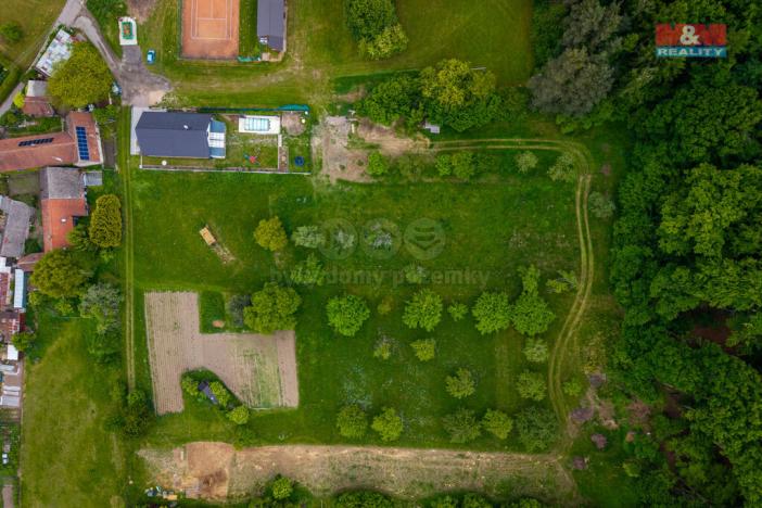 Prodej pozemku pro bydlení, Brloh, 4508 m2