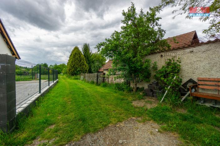 Prodej pozemku pro bydlení, Brloh, 4508 m2