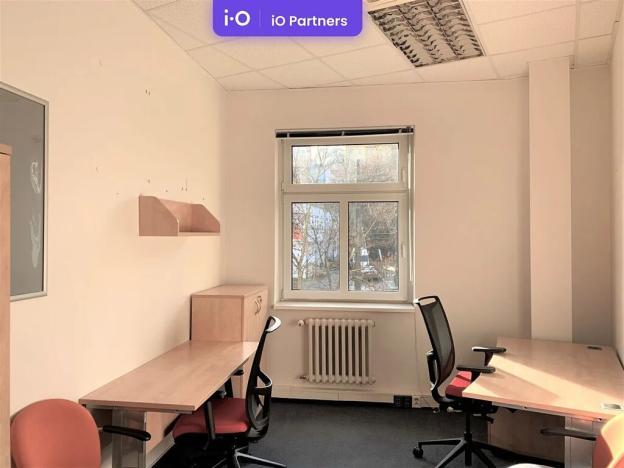 Pronájem kanceláře, Praha - Nusle, Závišova, 526 m2