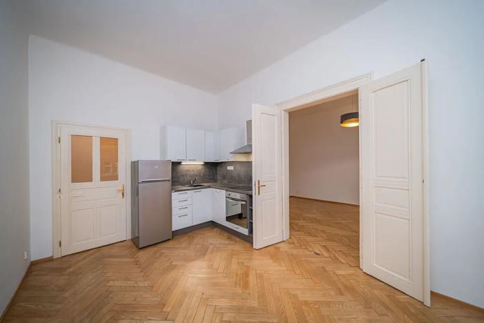 Pronájem bytu 2+kk, Praha - Nové Město, Lípová, 44 m2