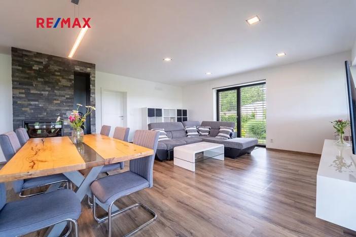 Prodej rodinného domu, Volárna, 188 m2