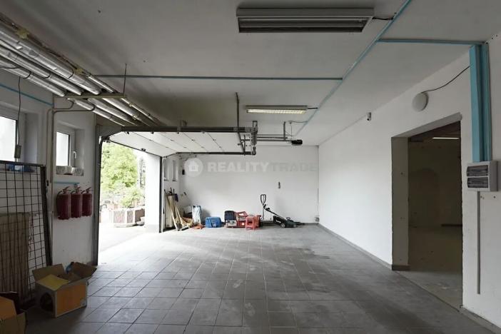 Pronájem obchodního prostoru, Strakonice, Povážská, 252 m2