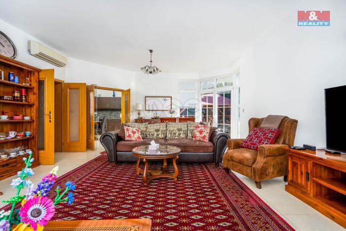 Pronájem rodinného domu, Horoměřice, Benedikta Roezla, 310 m2