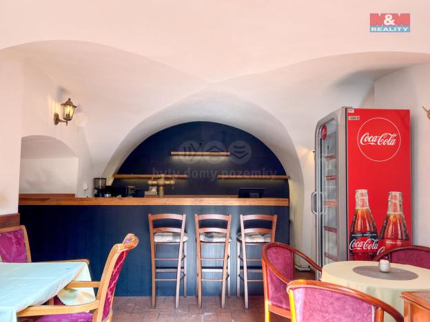Pronájem restaurace, Železná Ruda, Klostermannovo náměstí, 270 m2