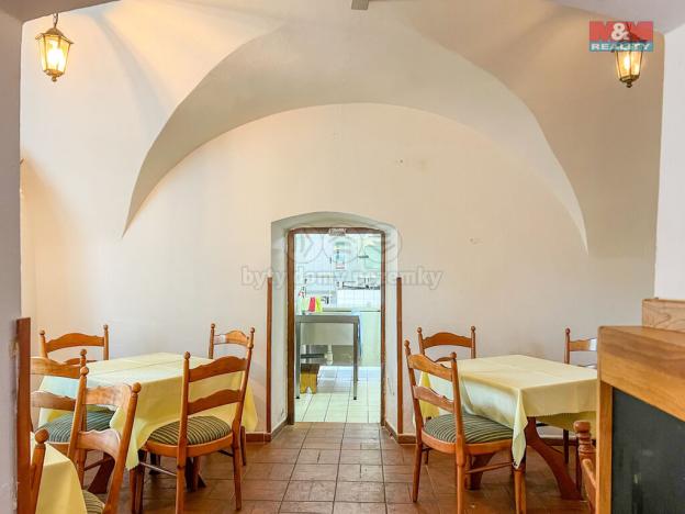 Pronájem restaurace, Železná Ruda, Klostermannovo náměstí, 270 m2
