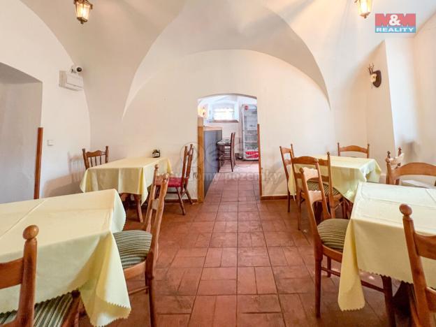 Pronájem restaurace, Železná Ruda, Klostermannovo náměstí, 270 m2