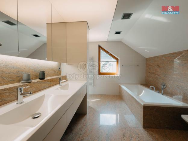 Prodej rodinného domu, Jablonec nad Nisou, Na Kopci, 300 m2