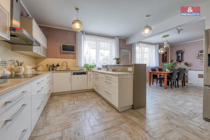 Prodej rodinného domu, Žatec, Dukelská, 145 m2