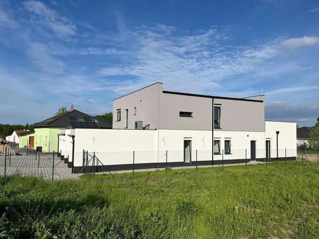 Prodej rodinného domu, Lázně Toušeň, Nad Tratí, 196 m2