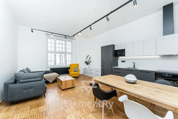 Pronájem bytu 3+kk, Hradec Králové, Šafaříkova, 100 m2