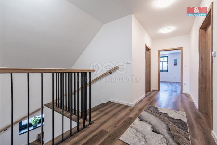 Prodej rodinného domu, Kamenice nad Lipou, Dobšova, 210 m2