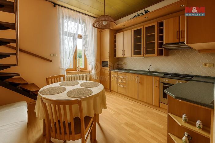 Prodej bytu 3+1, Louny, Poděbradova, 117 m2